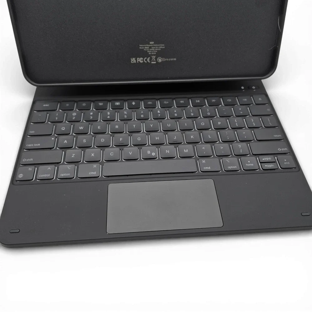 ESR‎ Keyboard Case for iPad Pro 13